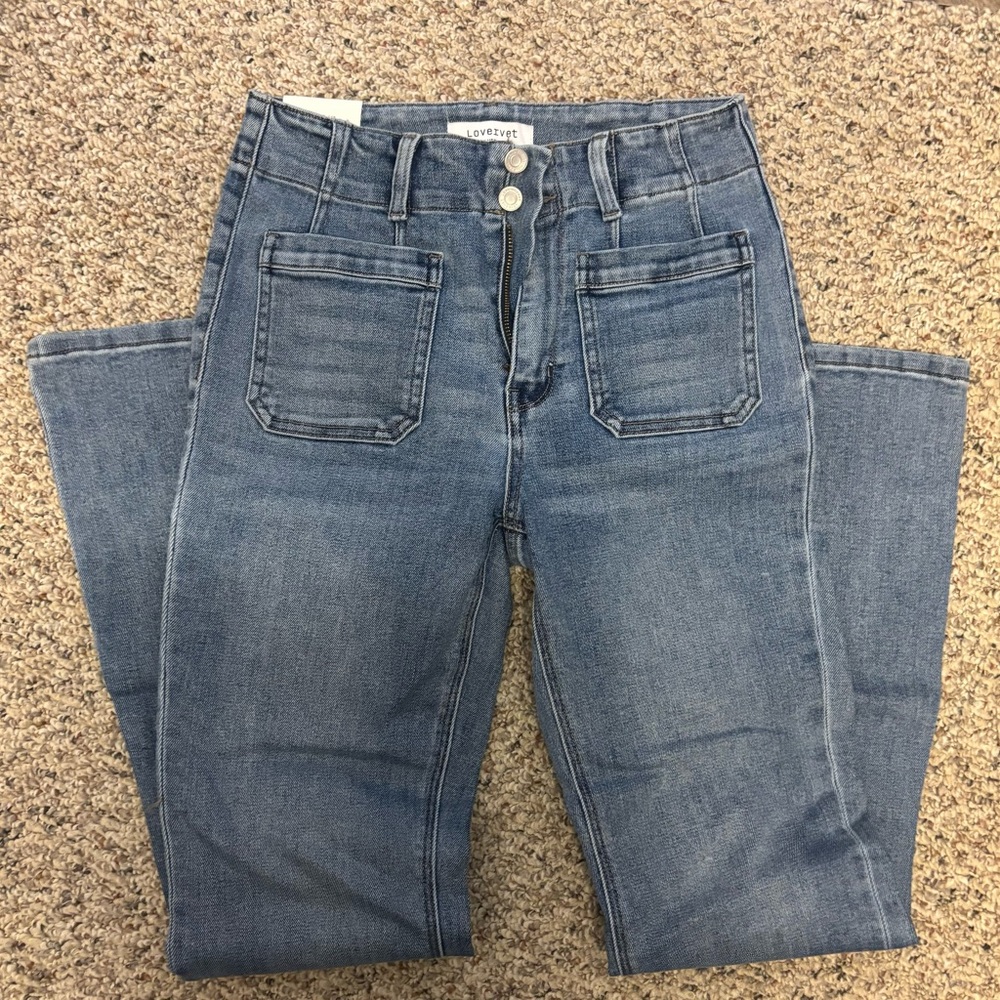Blue Flare High-Waisted Jeans with Wide Leg